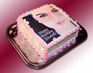 Selena Gomez-themed Cake